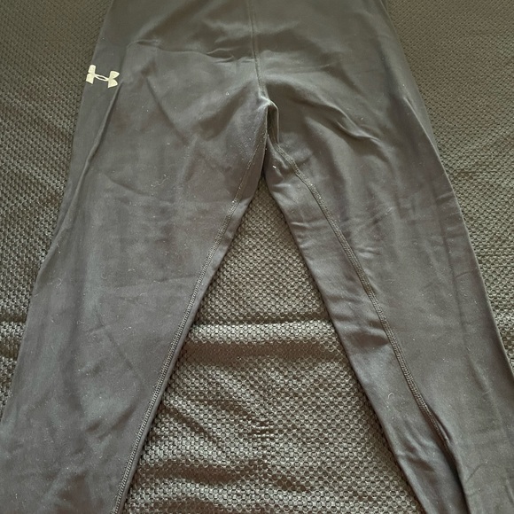 Under Armour Youth large cold gear black tights. - Picture 1 of 4